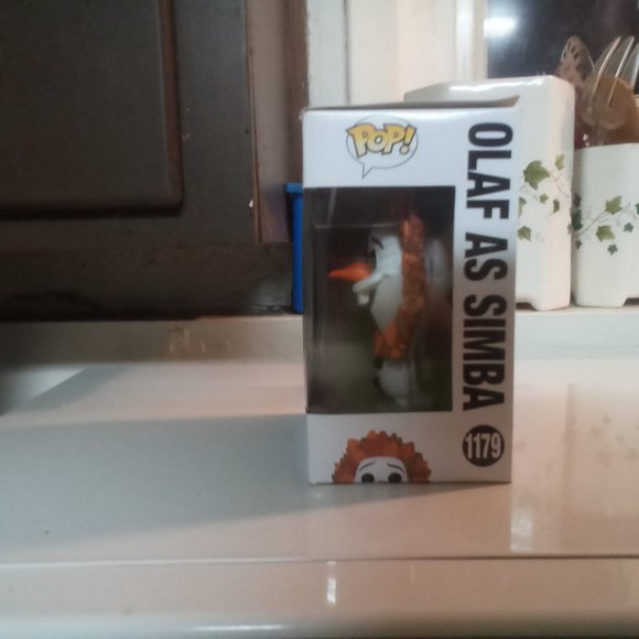 Olaf as simba FUNKO POP!! - Picture 2 of 6